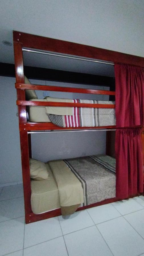 Casa Sucre Hostel Аякучо Экстерьер фото